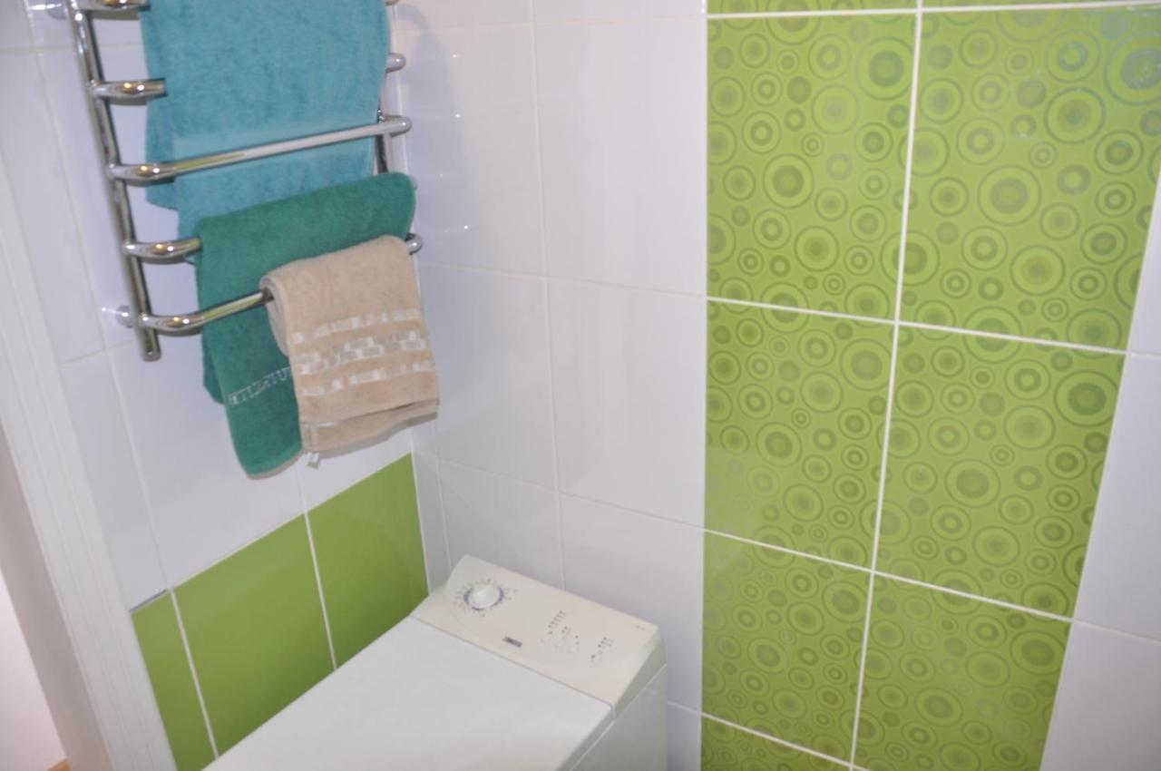 Apartments Theatre Shepkina 2 Room Суми Екстериор снимка